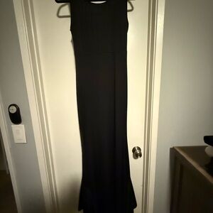 Elegant Black Sleeveless Maxi Dress